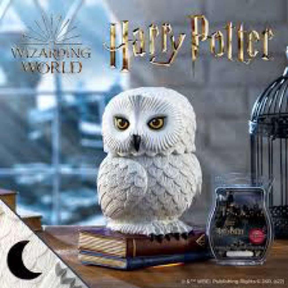 Hedwig ceramic scentsy warmer